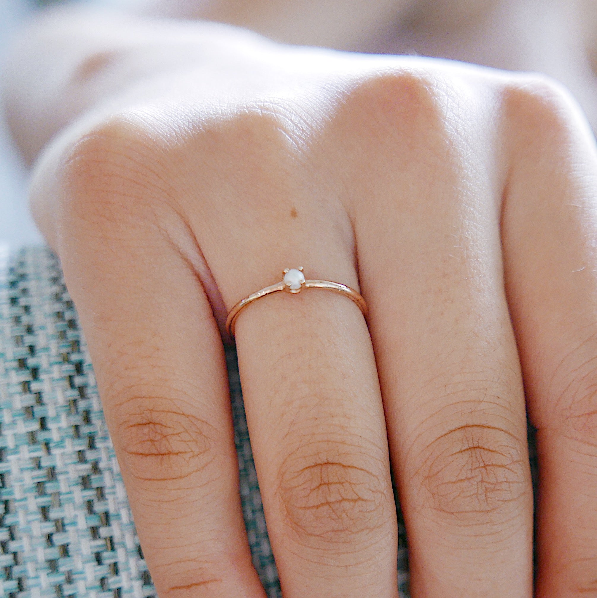 Mini Pearl Ring