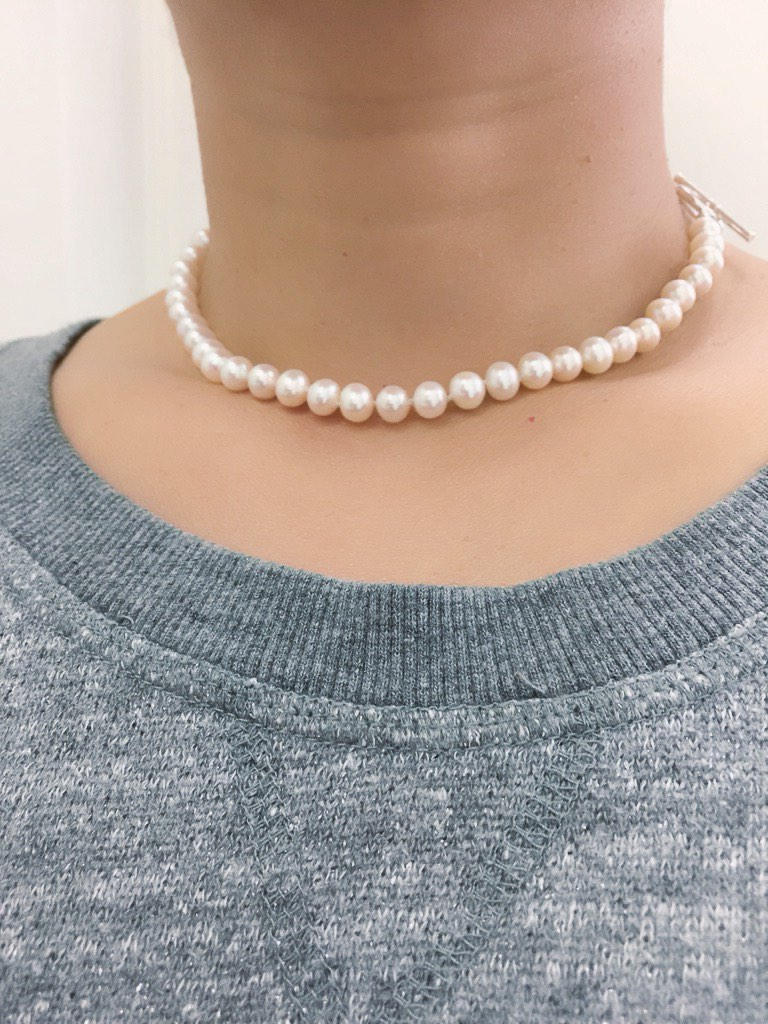 Split personality choker, pearl and chain Toggle Choker, Elongated silver oval link choker, heavy chain choker, pearl choker,