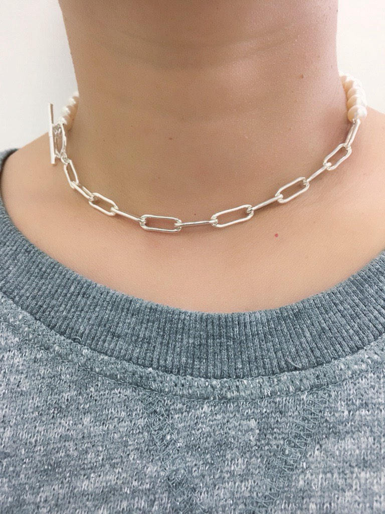 Split personality choker, pearl and chain Toggle Choker, Elongated silver oval link choker, heavy chain choker, pearl choker,