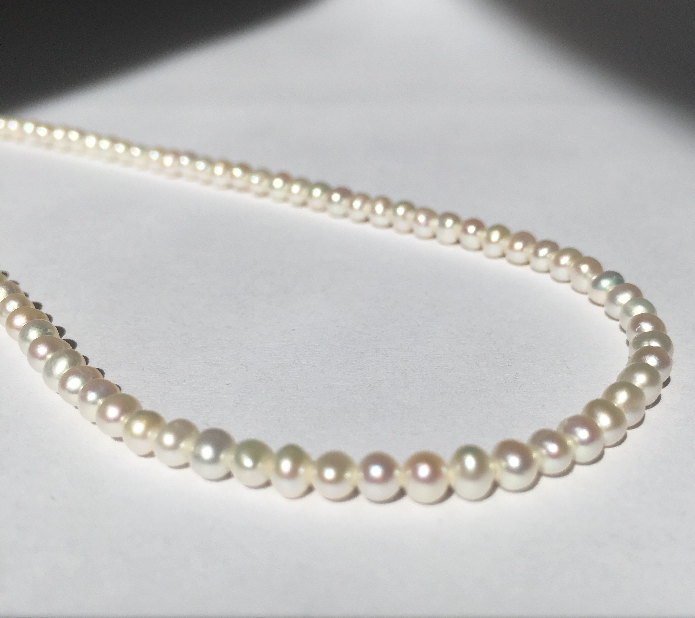 Emma pearl choker, small pearl choker, short pearl necklace, pearl choker with silver clasp, dainty choker