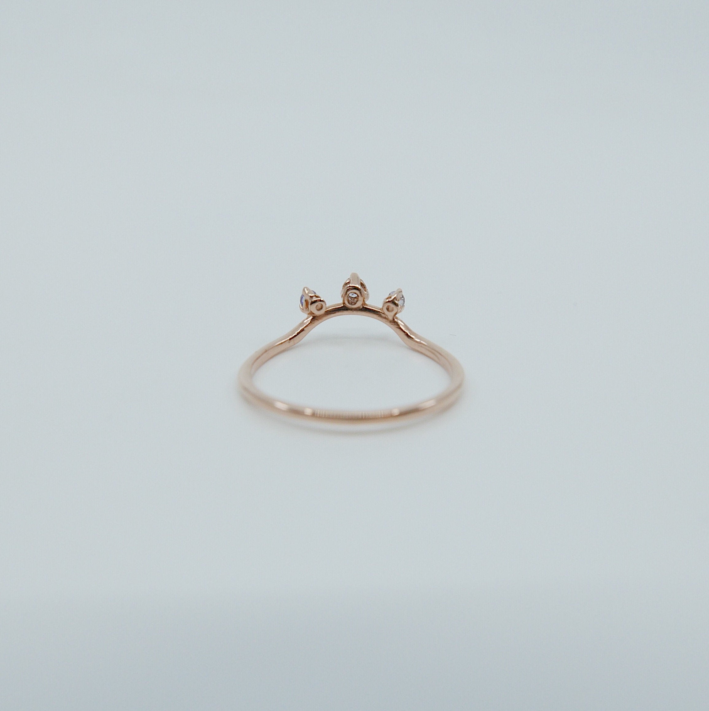 Scattered Tanzanite Nesting Ring, 14k gold arc ring, delicate dainty thin ring, thin band, stacking ring, wedding band, rose gold ring