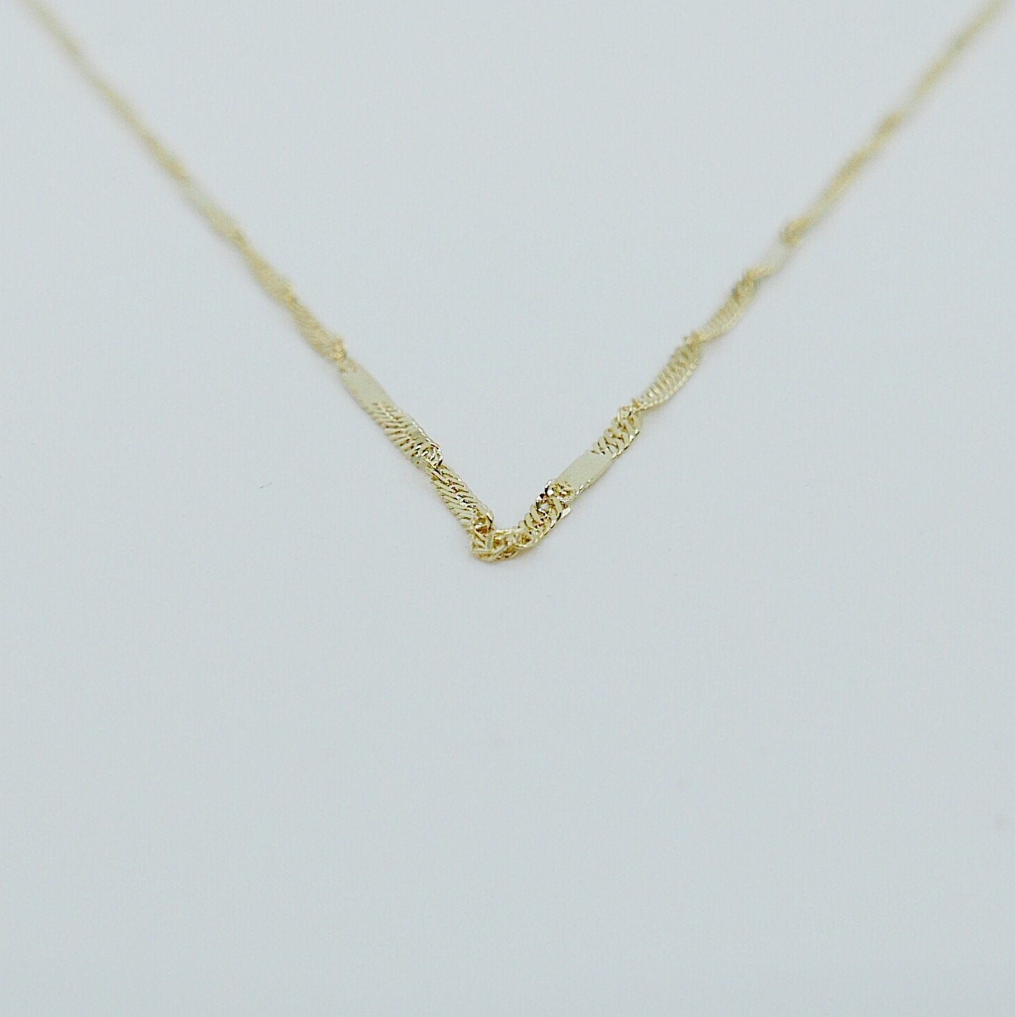 Twist Choker, Thin shiny 14k gold chain choker, 14k gold chain, short gold necklace, gold choker, thin dainty choker, everyday choker