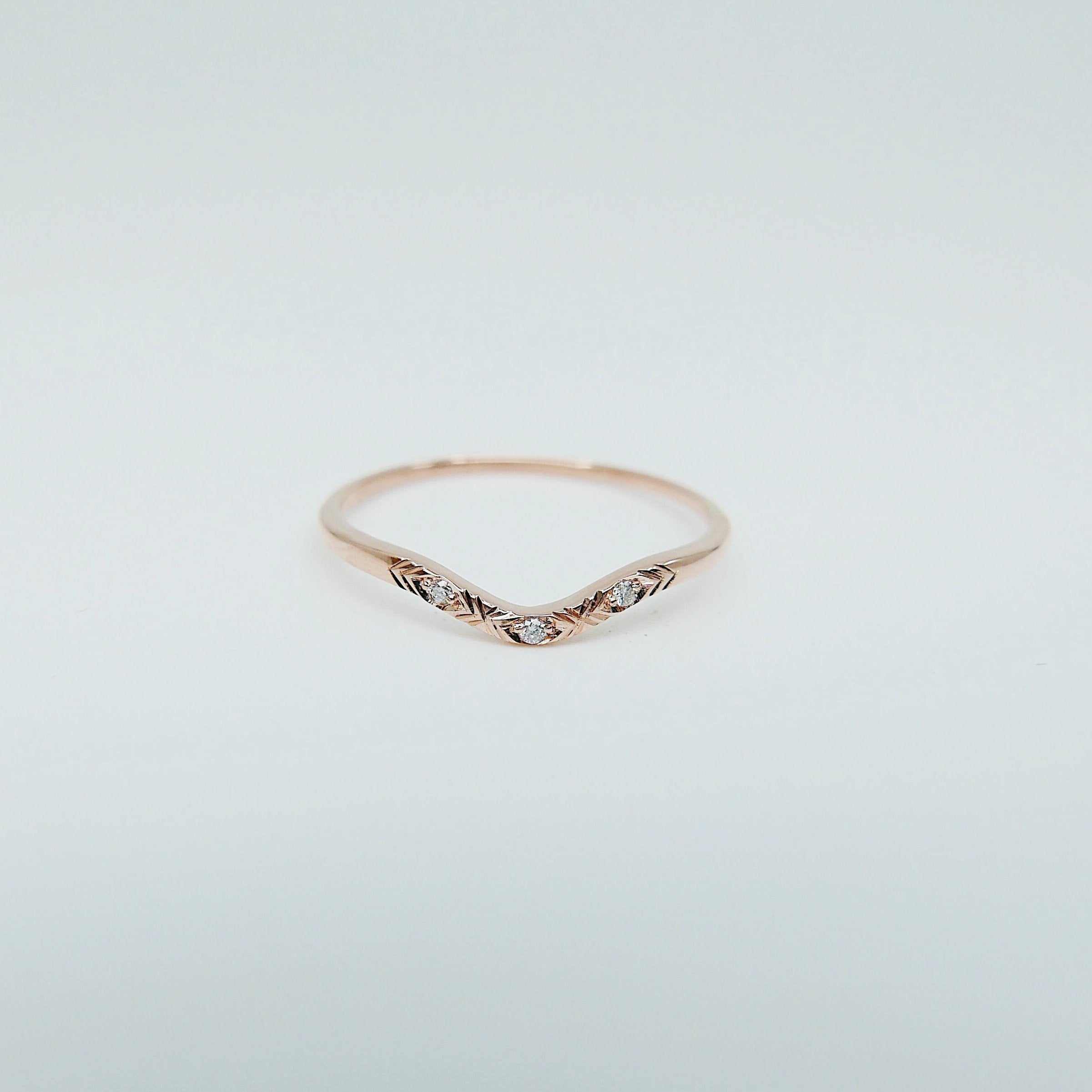 Chevron Diamond Arc Ring, gold arch ring, stacking ring, diamond and hand engraved wedding ring, nesting band, nesting ring, wedding band