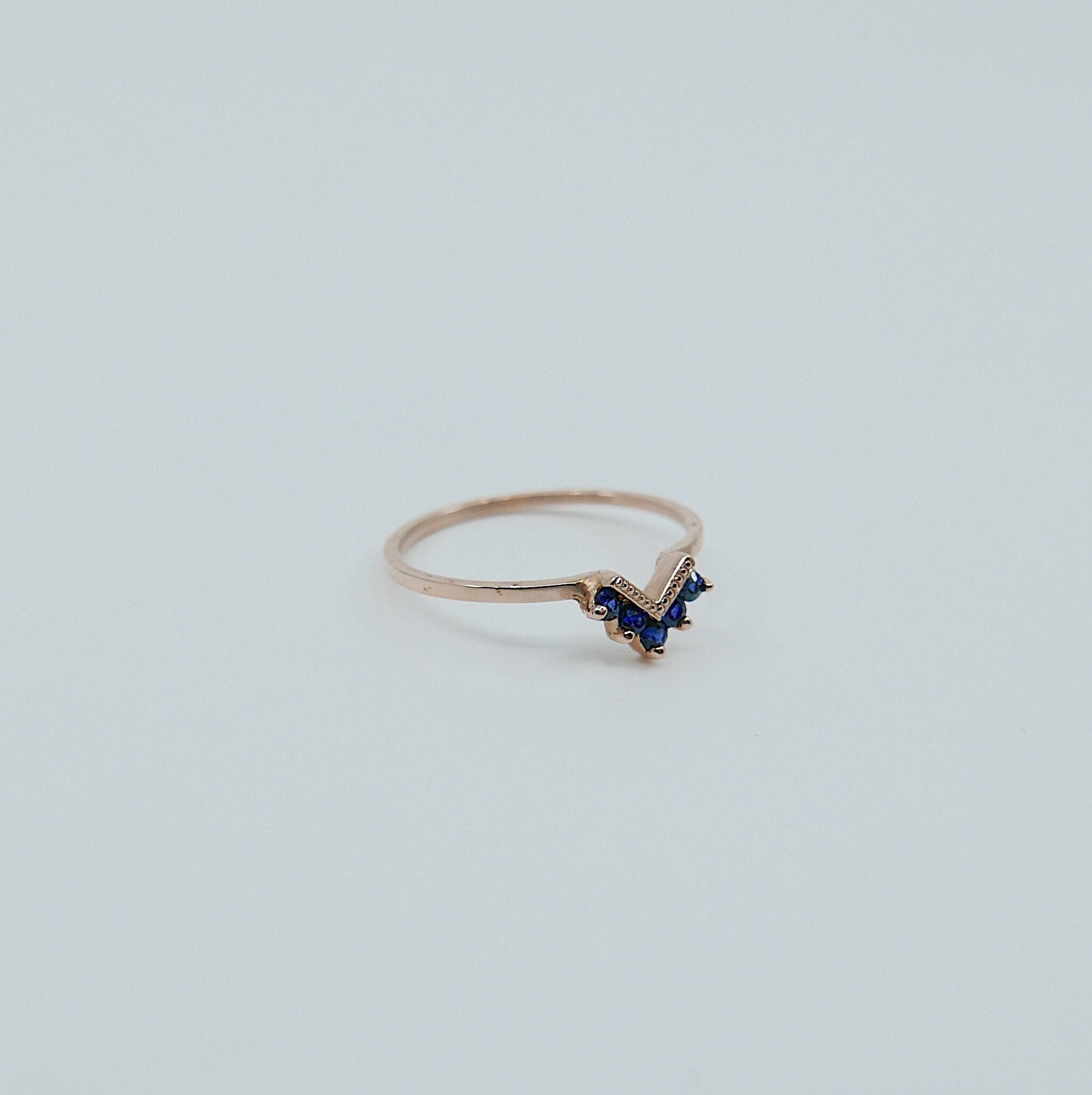 Chevron Sapphire Ring, Blue Sapphire Ring, Chevron Ring, 14k Gold chevron ring, sapphire ring, blue sapphire chevron ring