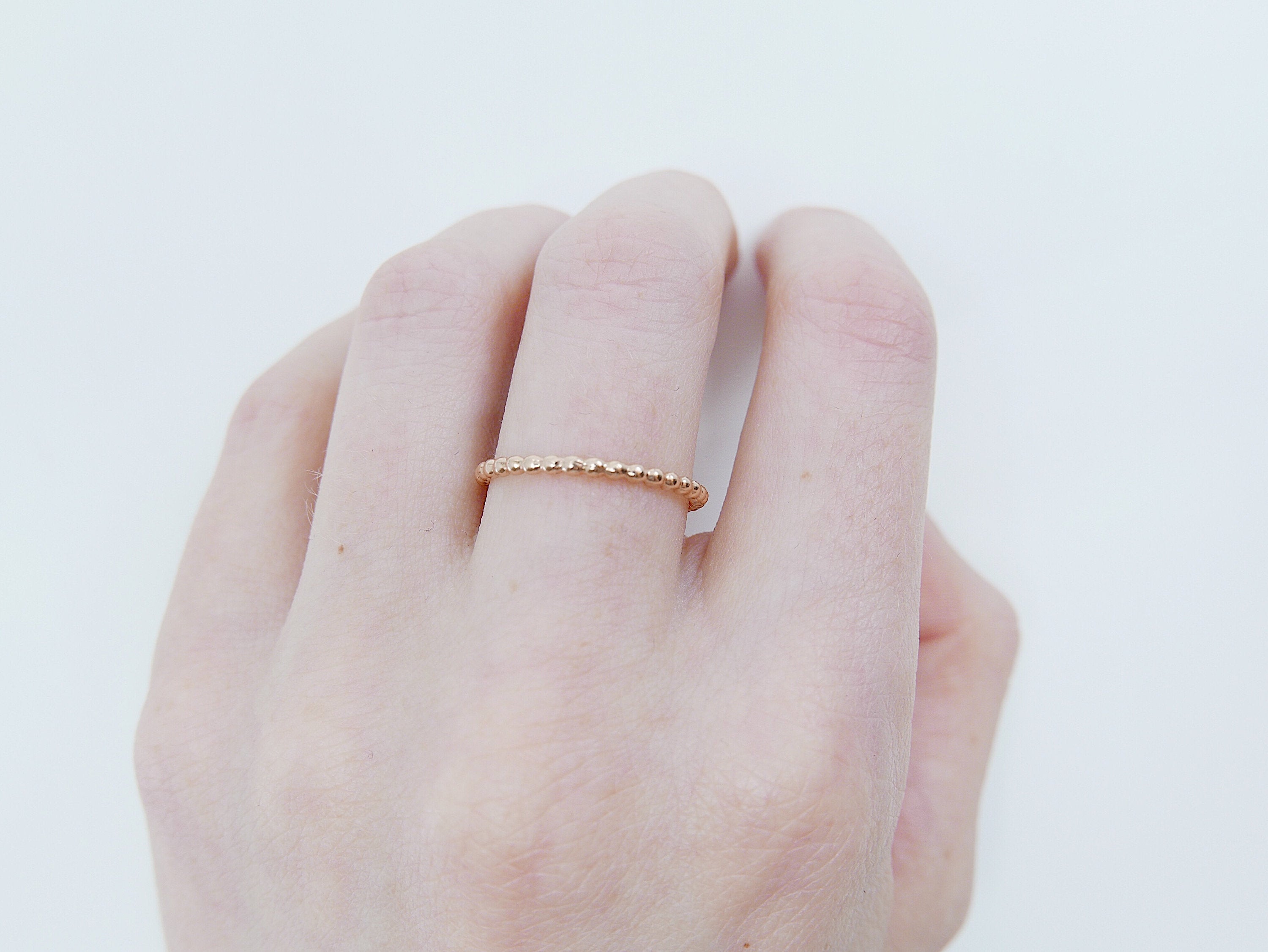 style  simple  Rings  modern  minimalist  mgj  mason grace jewelry  mason grace  jewelry  gift  fine jewelry  diamond  dainty  beaded ring  beaded chain ring  beaded ball ring  ball chain ring  14k gold ring