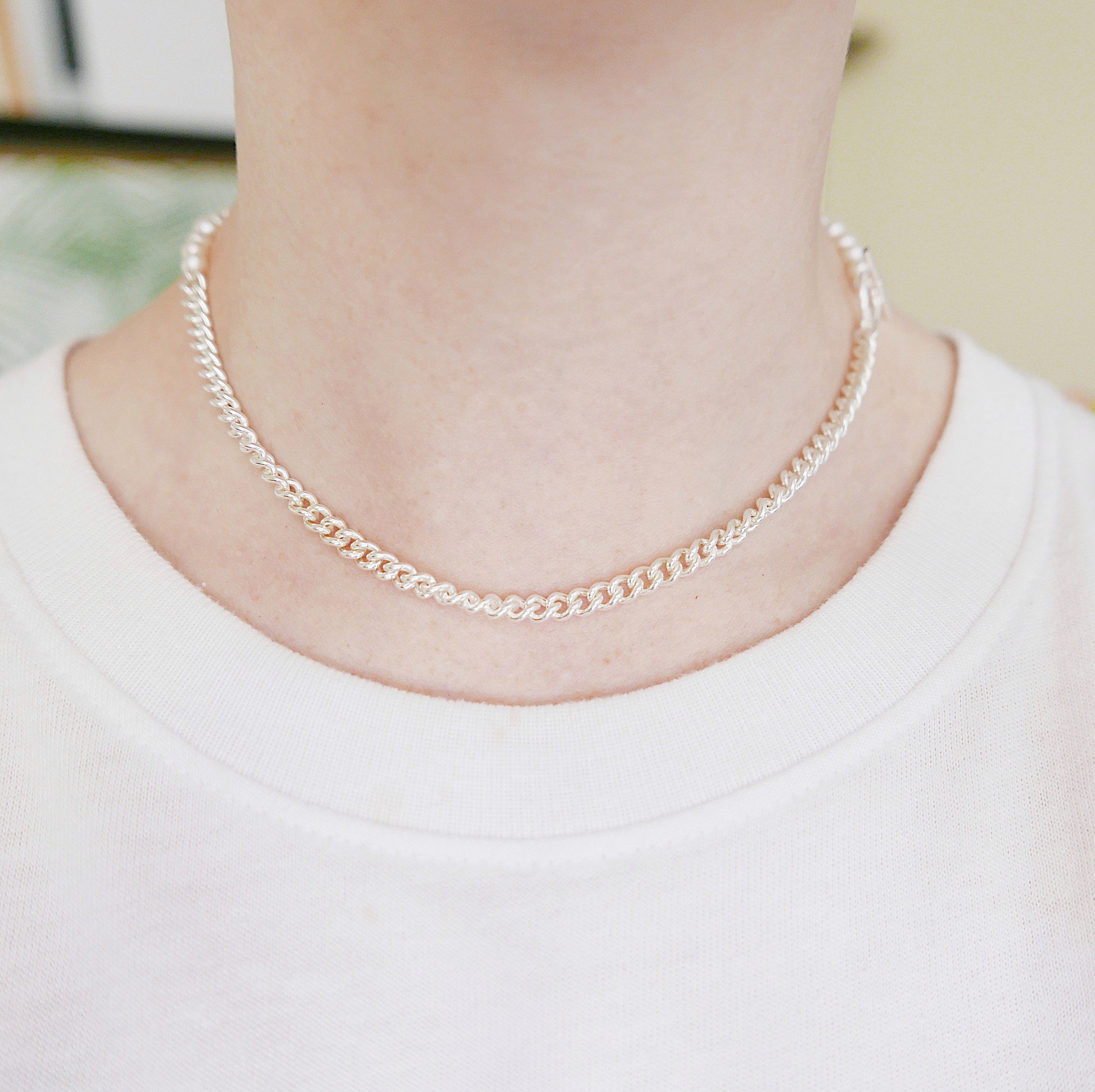 toggle choker  silver pearl choker  silver choker  silver chain choker  silver  pearl choker  pearl chain choker  Necklaces  modern  minimalist  mgj  mason grace jewelry  mason grace  jewelry  fine jewelry  edgy pearl  edgy choker  Chokers  choker