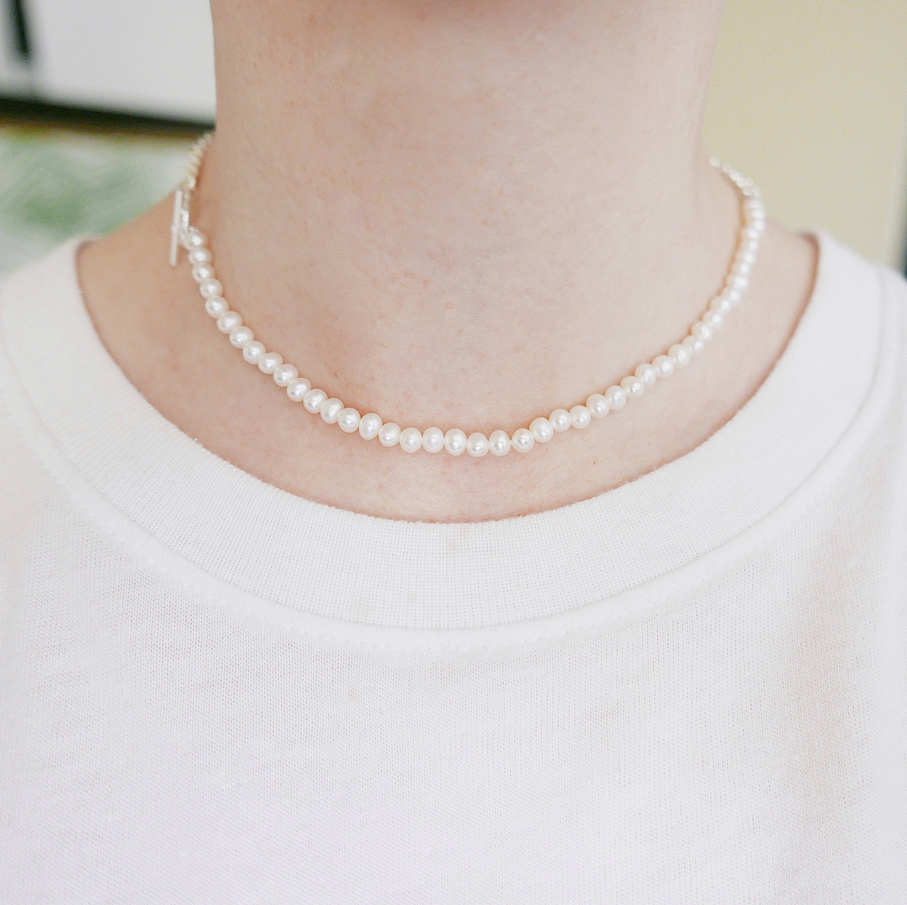 toggle choker  silver pearl choker  silver choker  silver chain choker  silver  pearl choker  pearl chain choker  Necklaces  modern  minimalist  mgj  mason grace jewelry  mason grace  jewelry  fine jewelry  edgy pearl  edgy choker  Chokers  choker