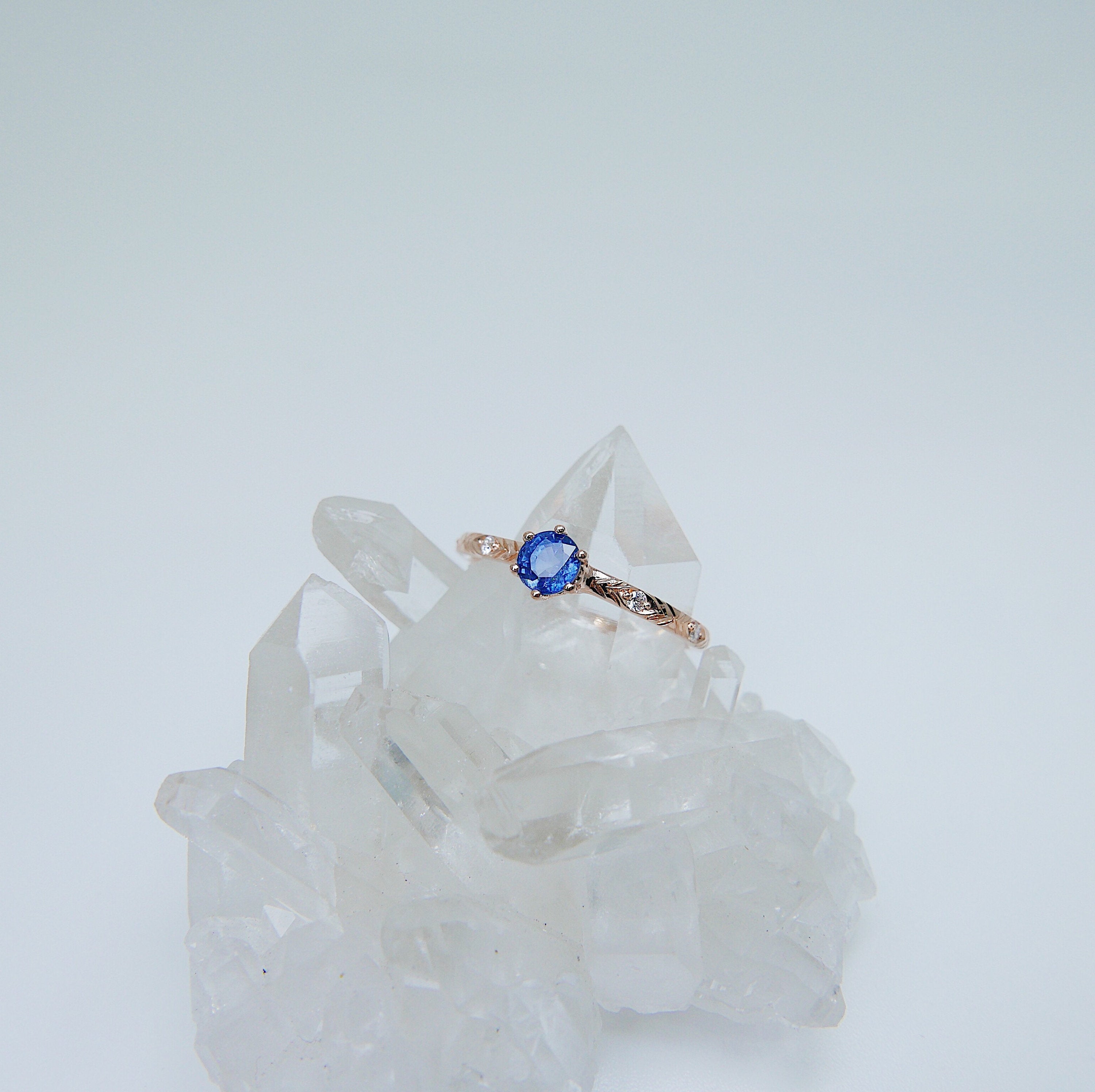 Claire Blue Sapphire Ring 14k Gold