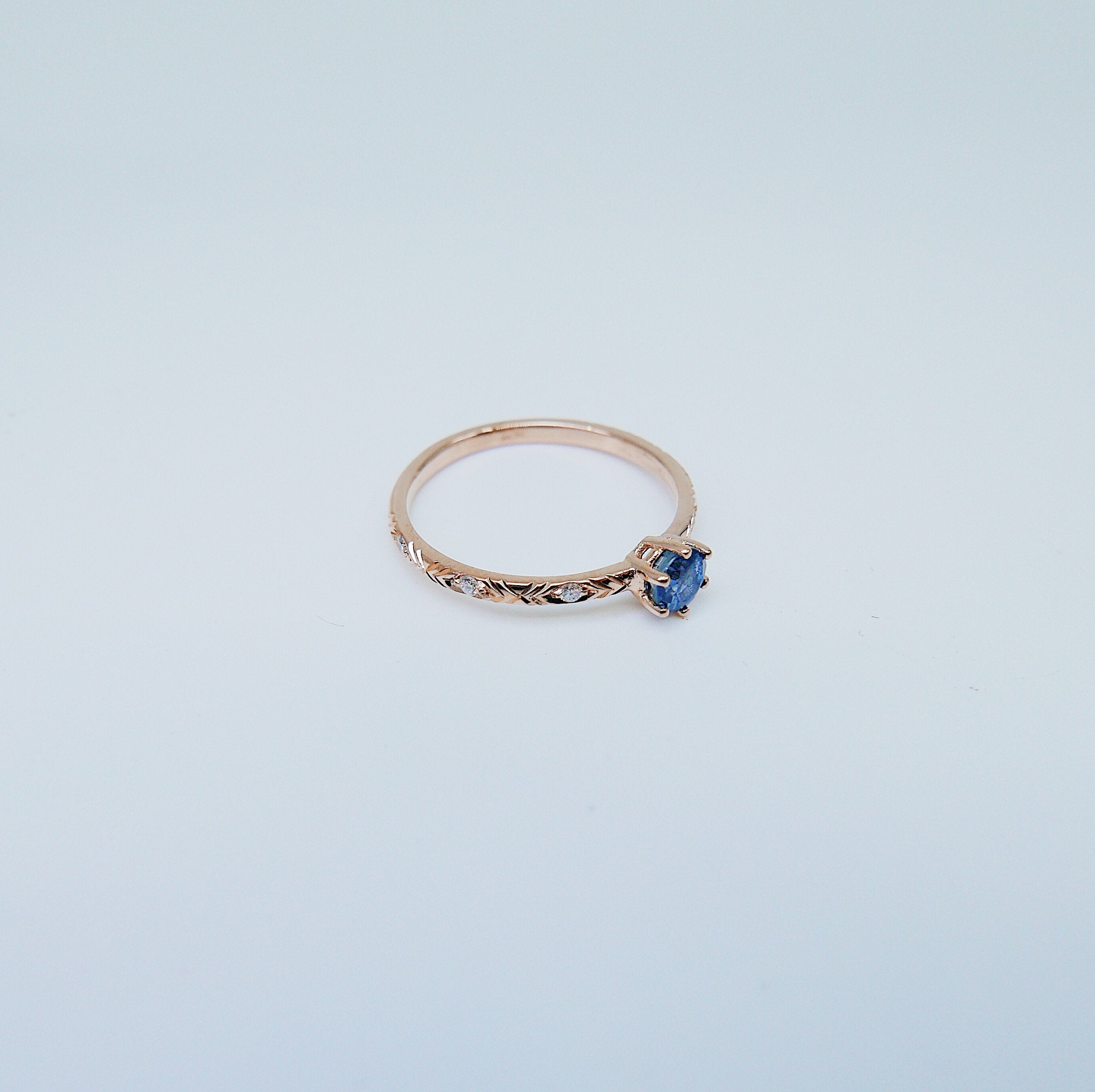 Claire Blue Sapphire Ring 14k Gold