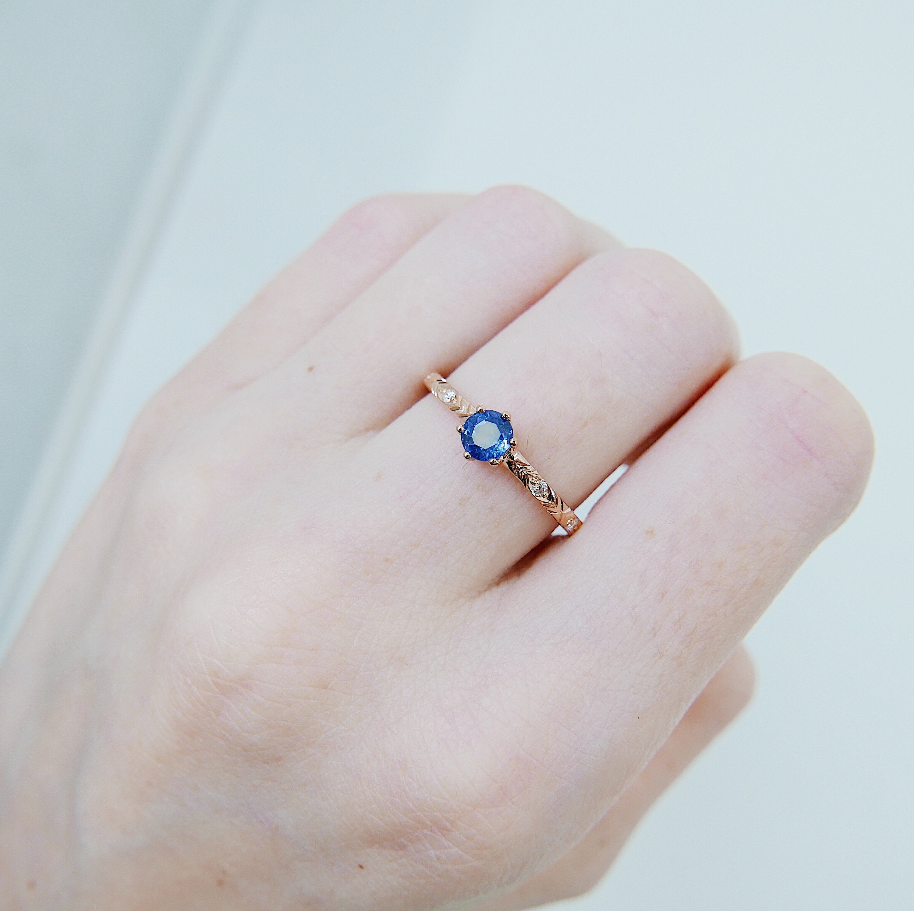 Claire Blue Sapphire Ring 14k Gold