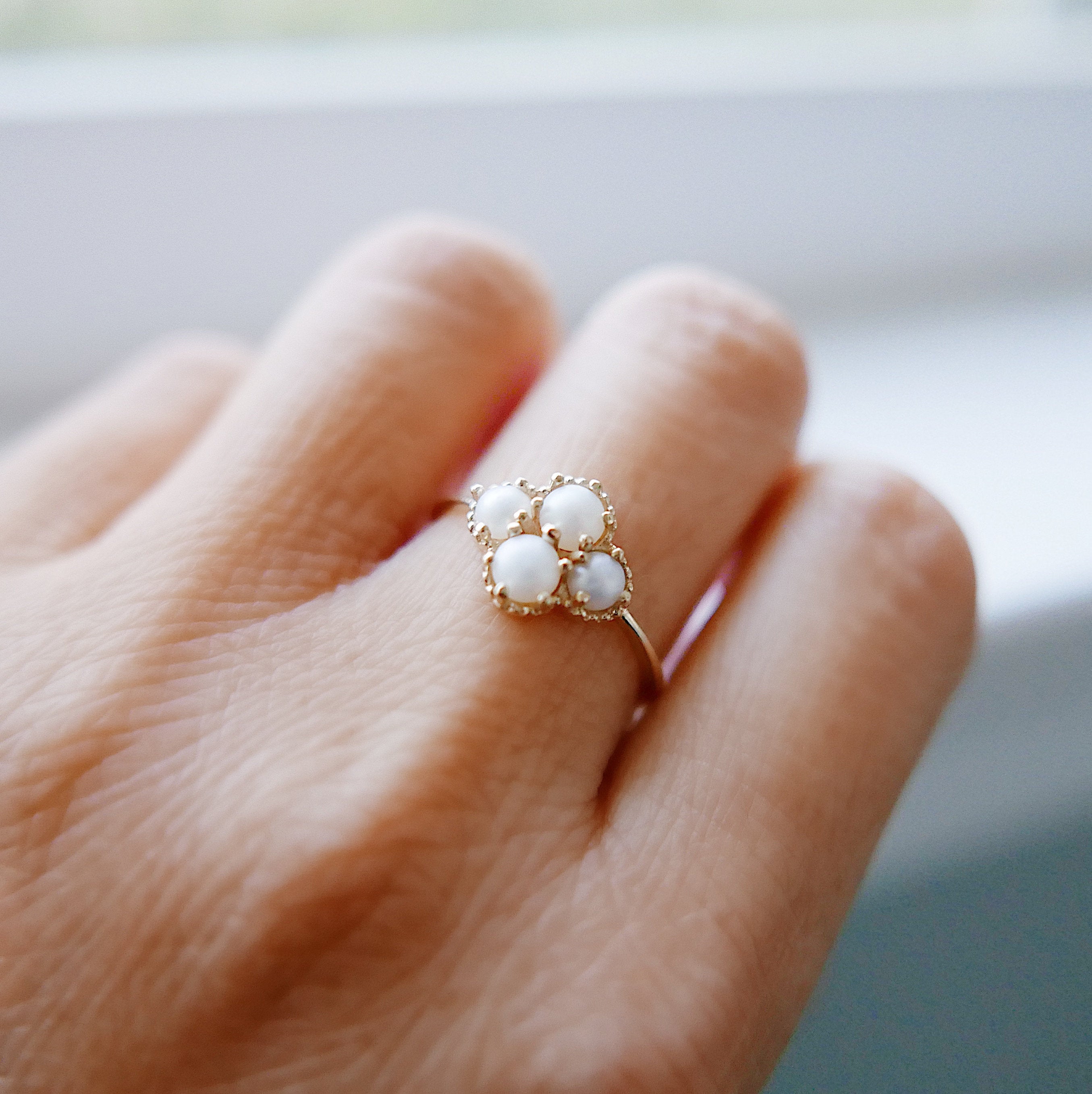 Miss Lady Pearl Ring, Pearl Stacking ring, pearl ring, Pearl cluster band, small pearl ring, gold pearl band, dainty pearl ring