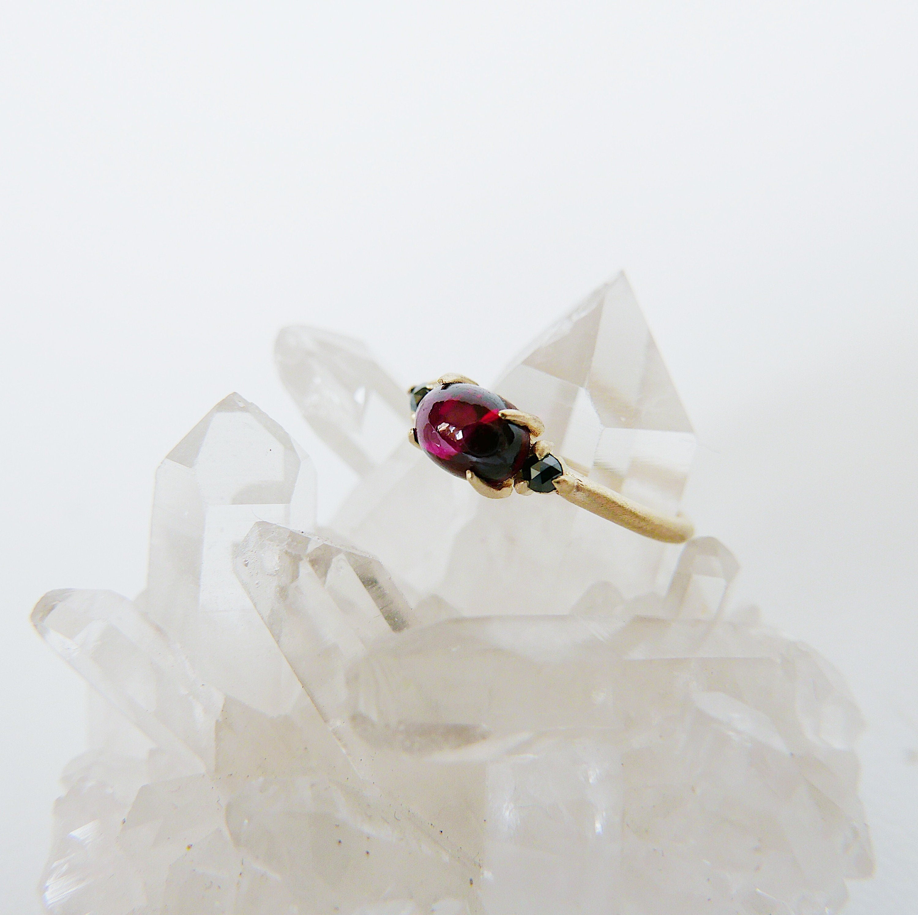 Oval garnet ring, three stone ring, garnet and black diamond ring, 14k gold cabochon rhodolite garnet ring