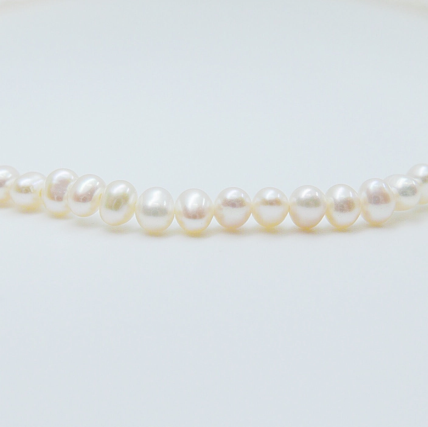 Emma pearl choker, small pearl choker, short pearl necklace, pearl choker with silver clasp, dainty choker