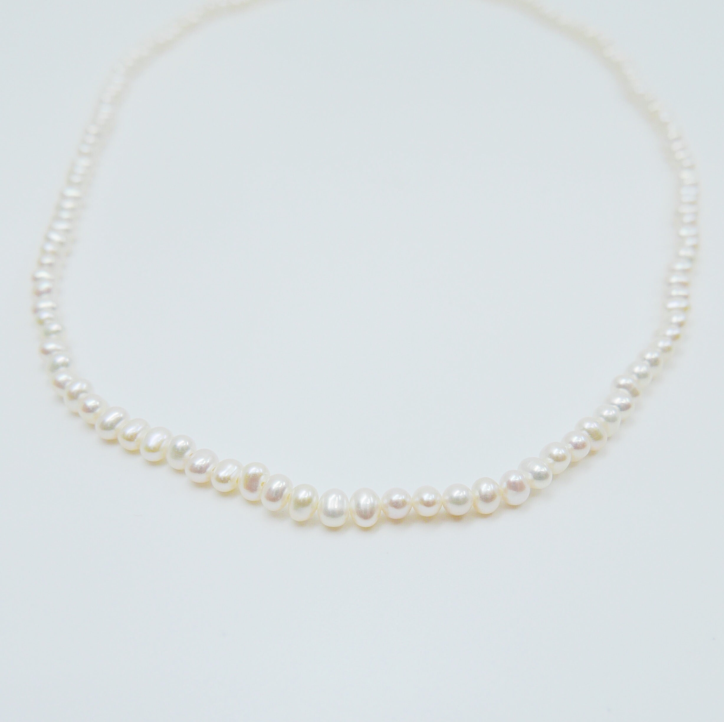 Emma pearl choker, small pearl choker, short pearl necklace, pearl choker with silver clasp, dainty choker