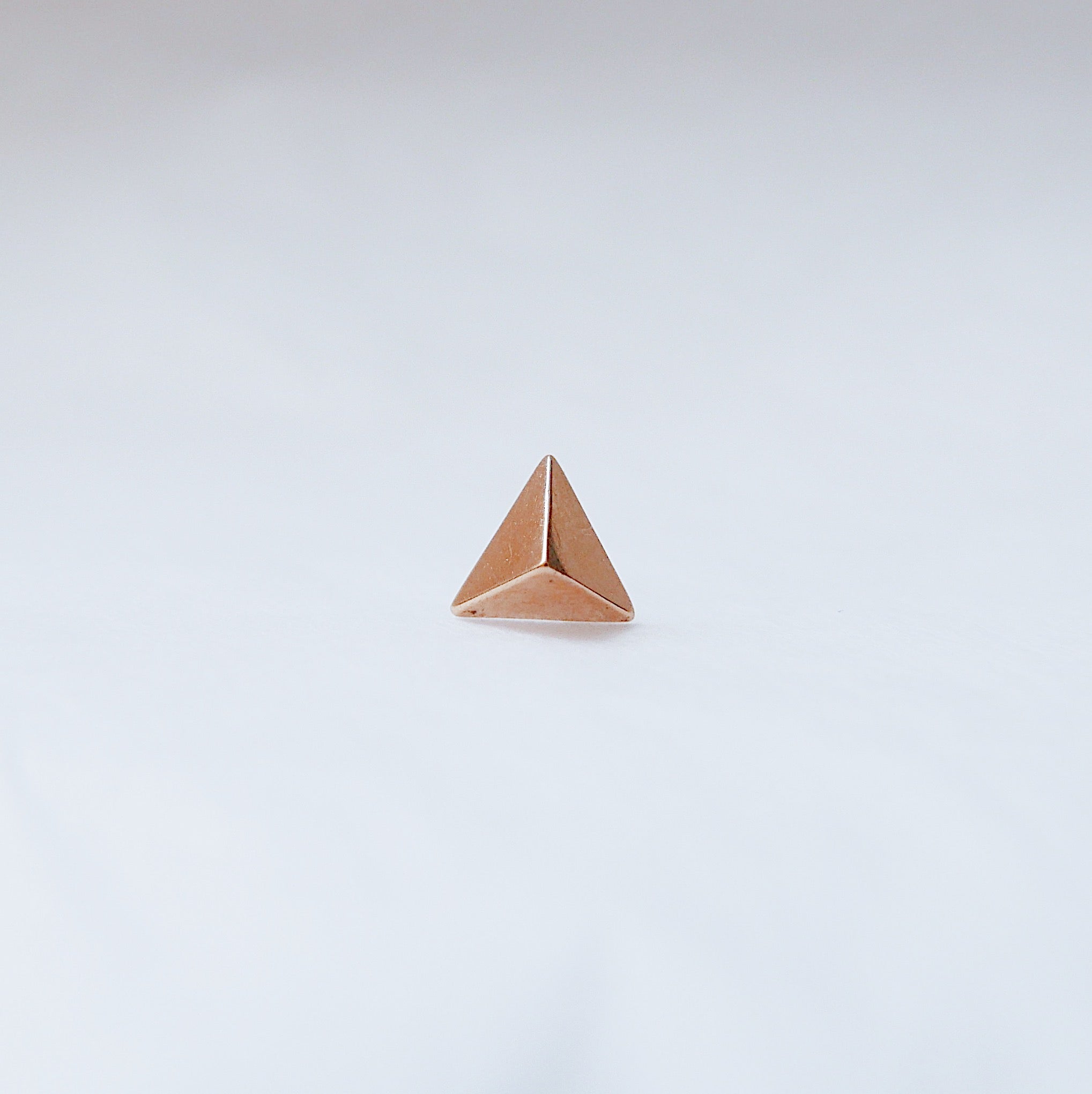 Pyramid stud earring, 14k single triangle stud, geometric gold stud, 14k modern stud, triangle earring, gold triangle stud