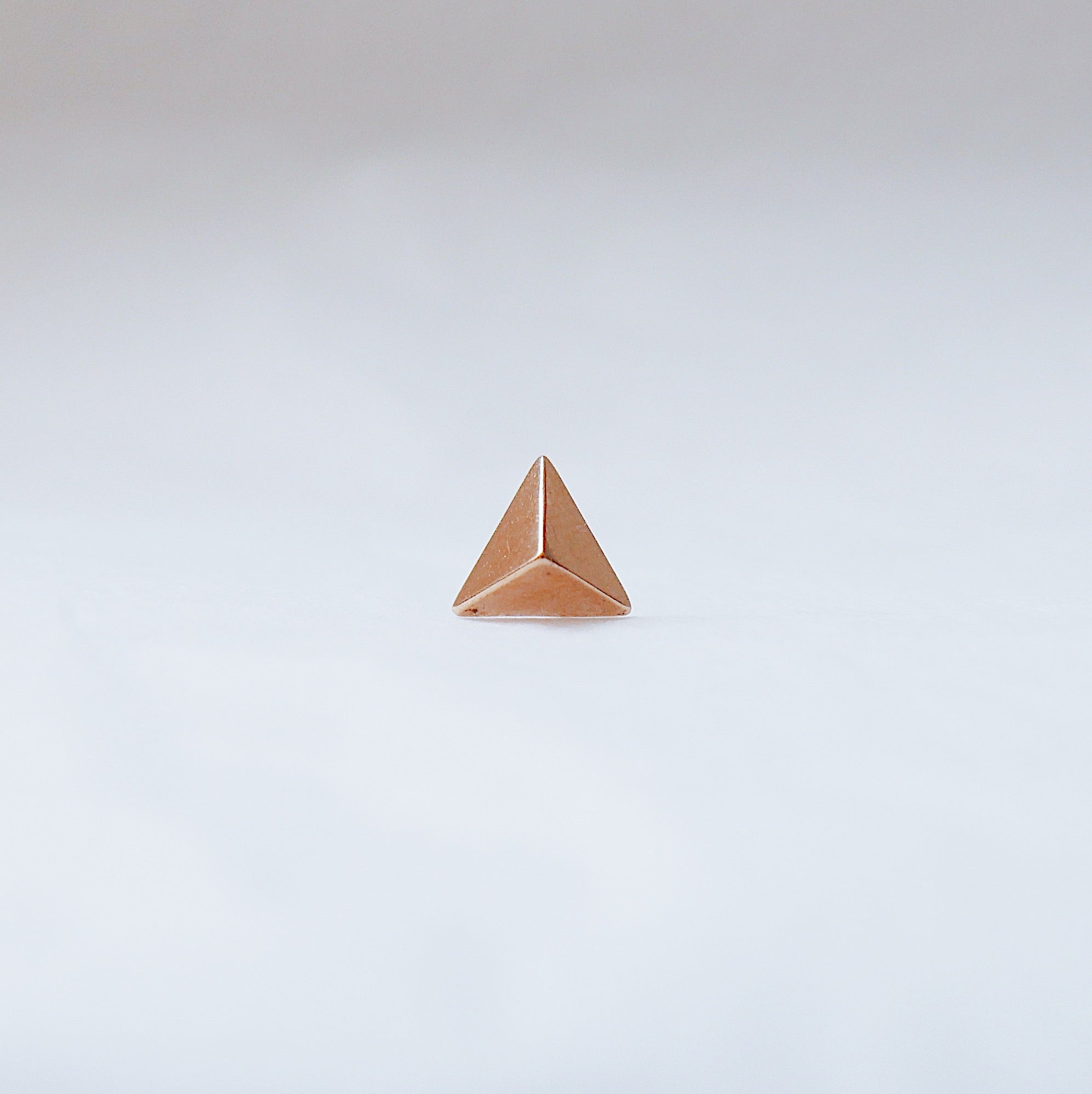 Pyramid stud earring, 14k single triangle stud, geometric gold stud, 14k modern stud, triangle earring, gold triangle stud