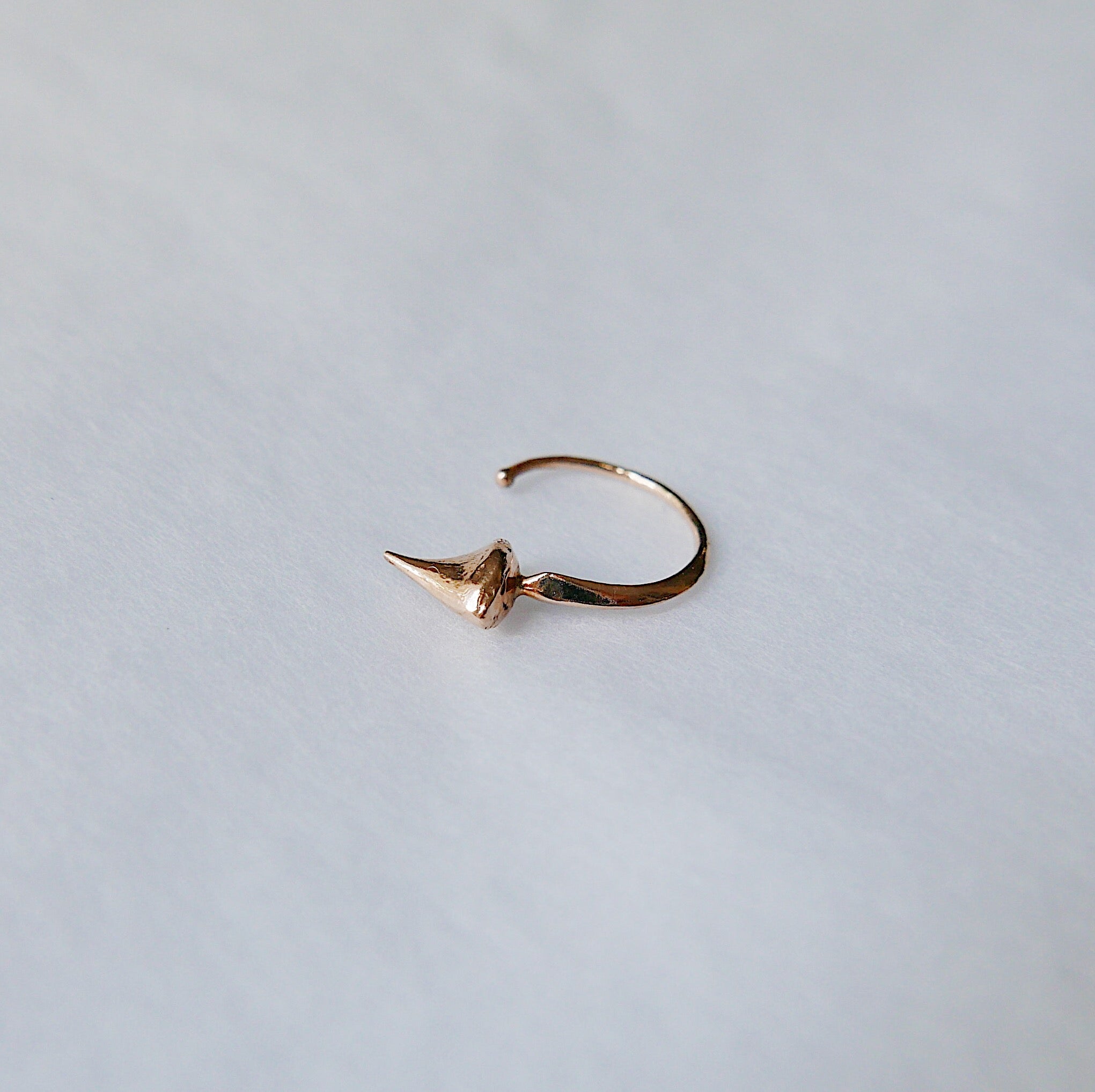 Single thorn hook, thorn earrings, rose thorn hook, thorn open hoop, rose hook earring, gold thorn earring, gold thorn cuff hook