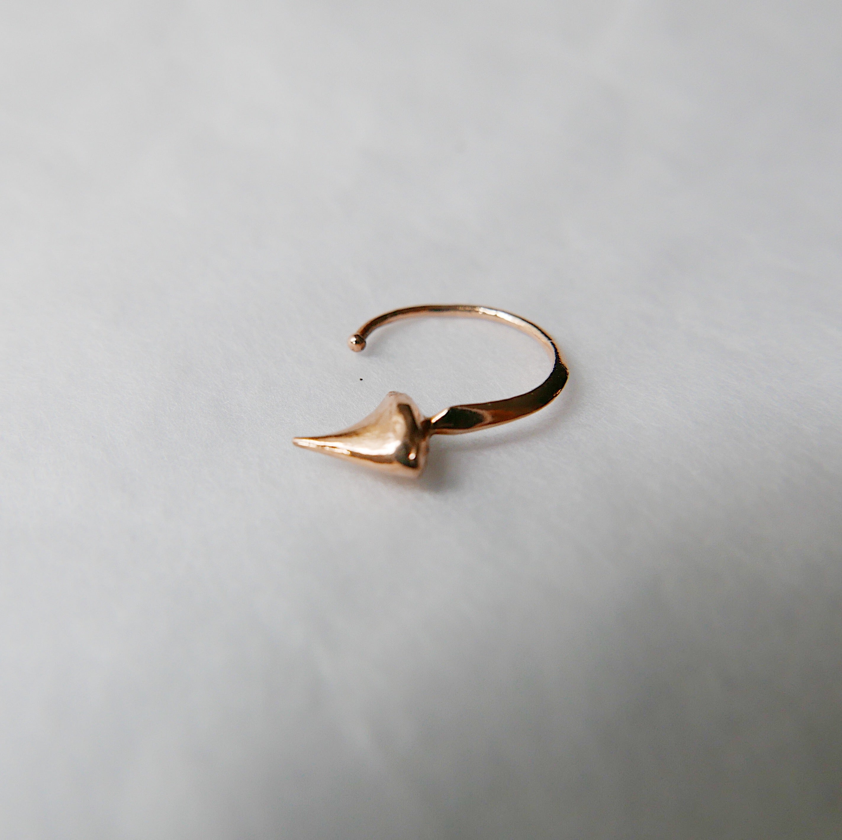 Single thorn hook, thorn earrings, rose thorn hook, thorn open hoop, rose hook earring, gold thorn earring, gold thorn cuff hook